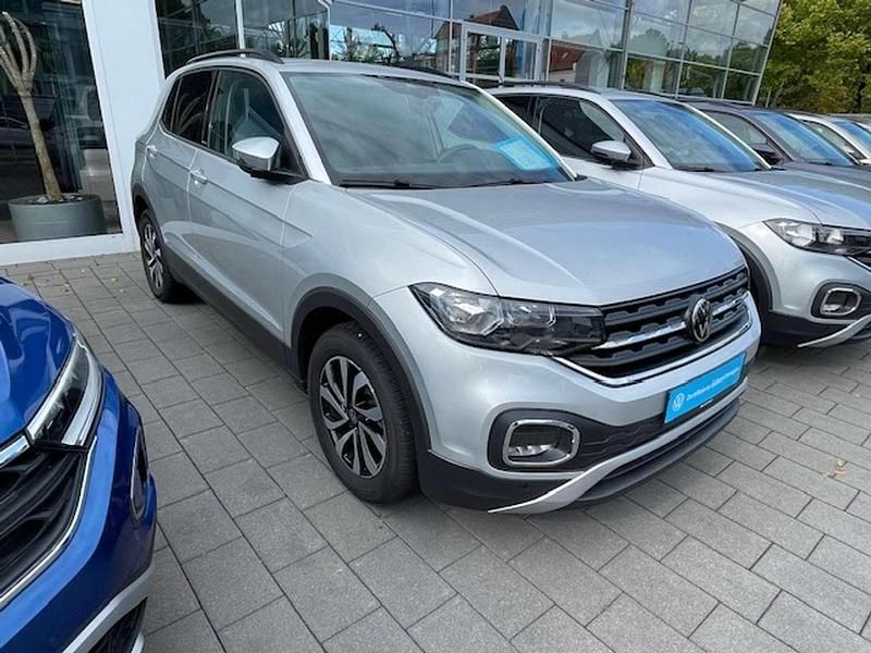 Gebraucht VW T-Cross Active 95 PS (69 kW) 2023 Silber SUV