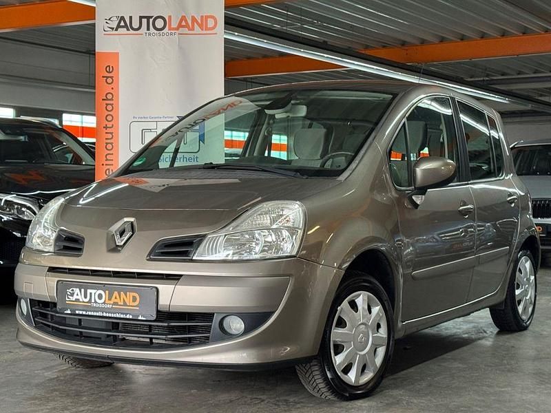 Gebraucht Renault Modus Dynamique 79 PS (58 kW) 2009 Braun Van / Kleinbus