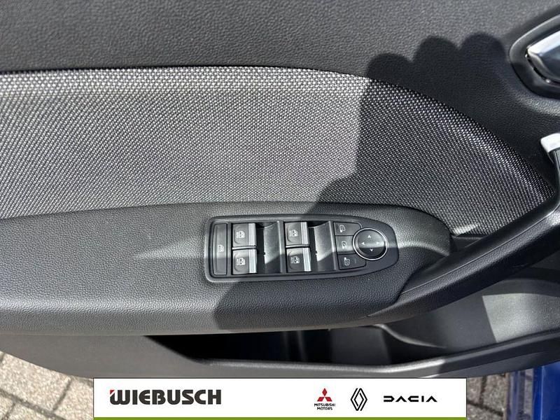 Gebraucht Renault Captur Techno 158 PS (116 kW) 2024 Ironblau und blackpearlschwar (metallic) SUV