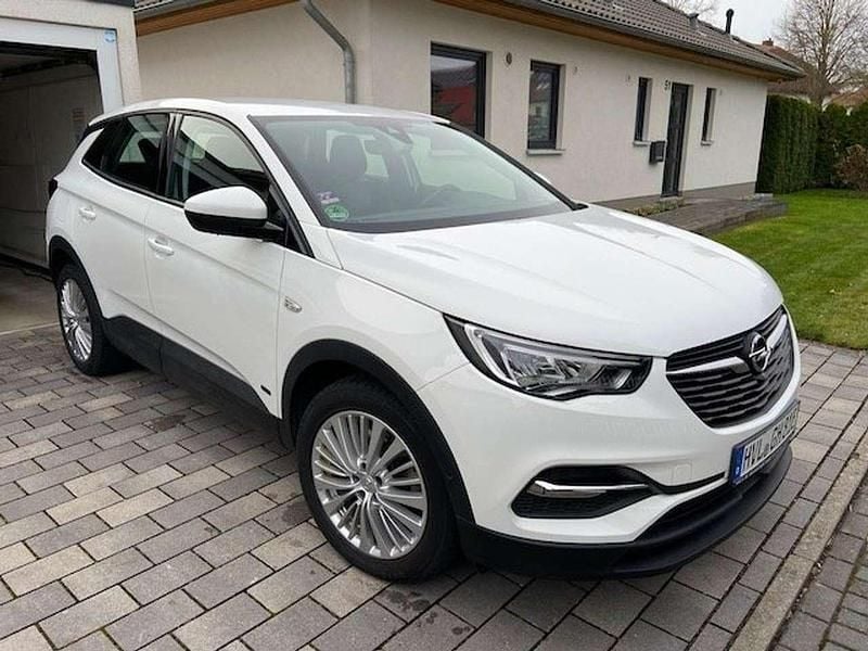 Weiß Gebraucht 2020 Opel Grandland X Edition SUV | 16.850 € (Superpreis) - Bild 1/4
