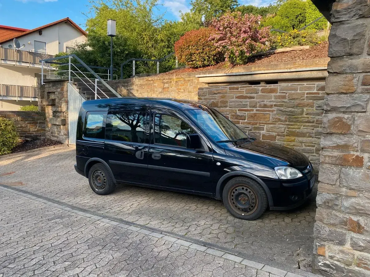 Gebraucht Opel Combo 2005 Schwarz Van / Kleinbus