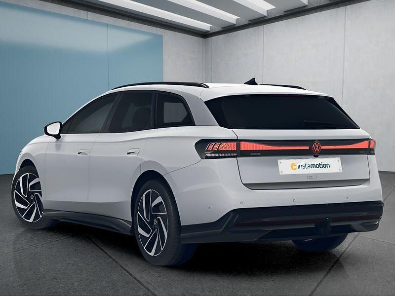 Gebraucht VW ID.7 210 kW (286 PS) 2025 Weiß Kombi