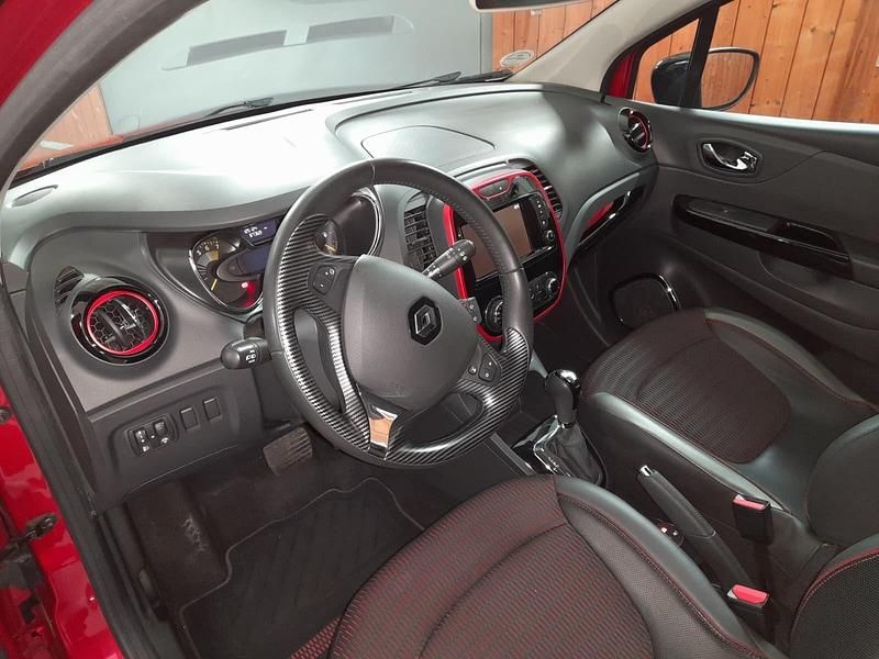 Gebraucht Renault Captur 120 PS (88 kW) 2014 SUV