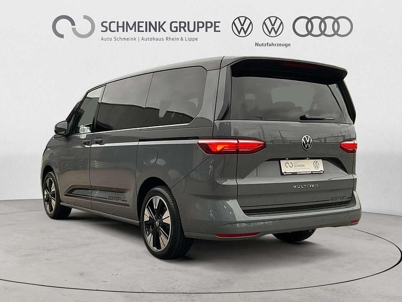 Neu VW Multivan Life 150 PS (110 kW) 2025 Pure grey Van / Kleinbus
