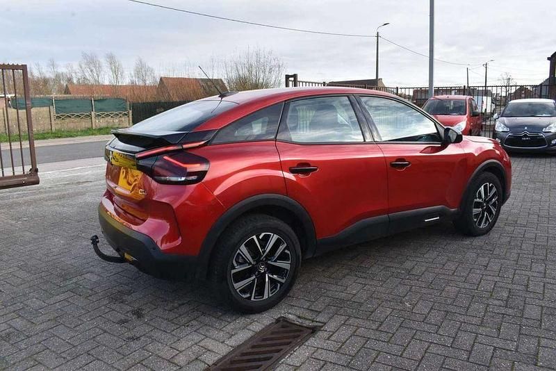 Gebraucht Citroën C4 Shine 110 PS (80 kW) 2022 Rot Limousine