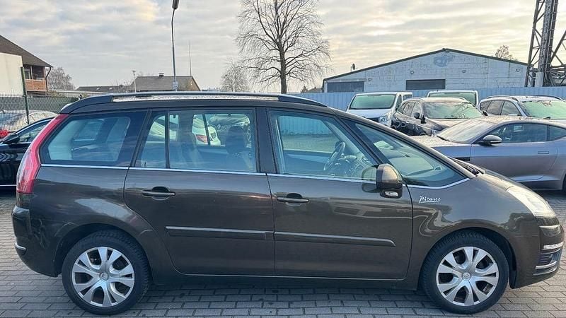 Gebraucht Citroën Grand C4 Picasso 111 PS (81 kW) 2012 Braun Van / Kleinbus