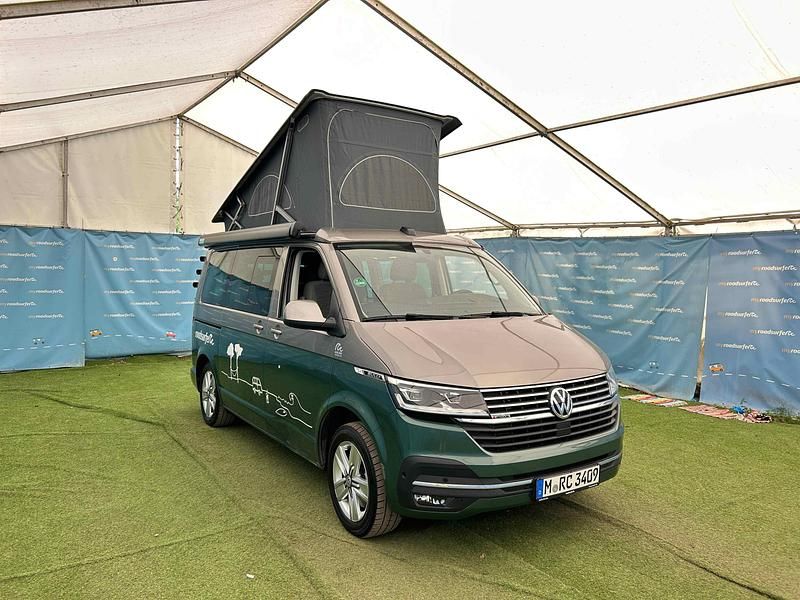 Beige Gebraucht 2021 VW T6.1 California Van | 56.500 € - Bild 1/4