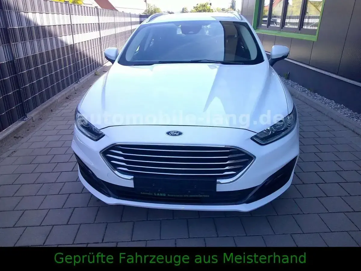 Gebraucht Ford Mondeo 150 PS (110 kW) 2020 Weiß Kombi