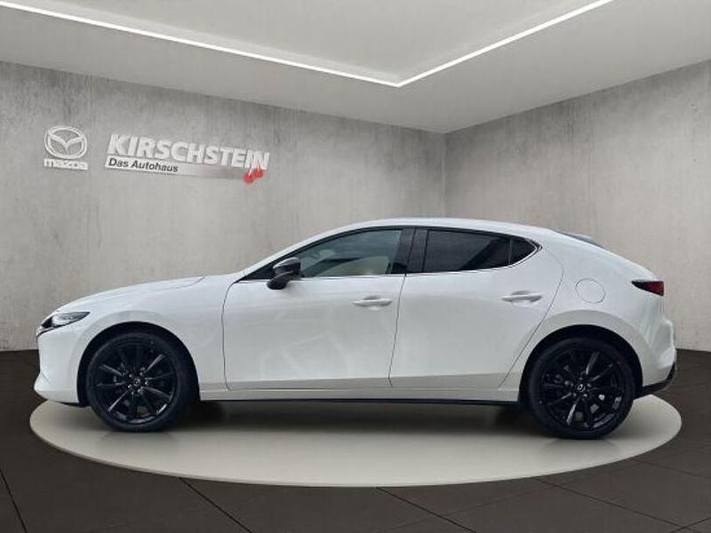 Neu Mazda 3 Nagisa 140 PS (102 kW) 2025 Snowflake white pearl Limousine