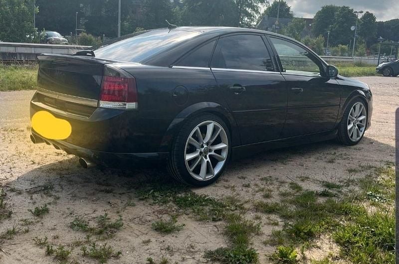 Schwarz Gebraucht 2008 Opel Vectra OPC Limousine | 6.900 € (Teuer) - Bild 1/4