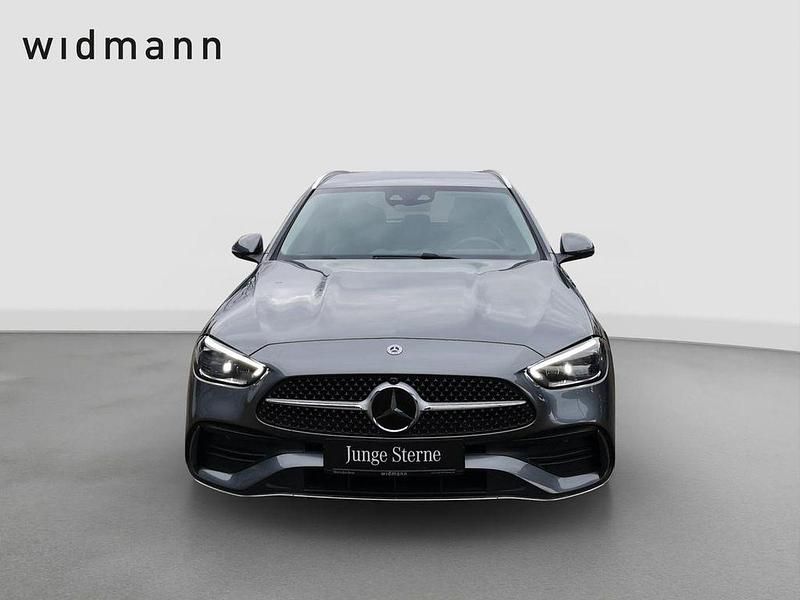 Gebraucht Mercedes C200 AMG Line Premium 204 PS (150 kW) 2025 Metalliclack selenitgrau Kombi