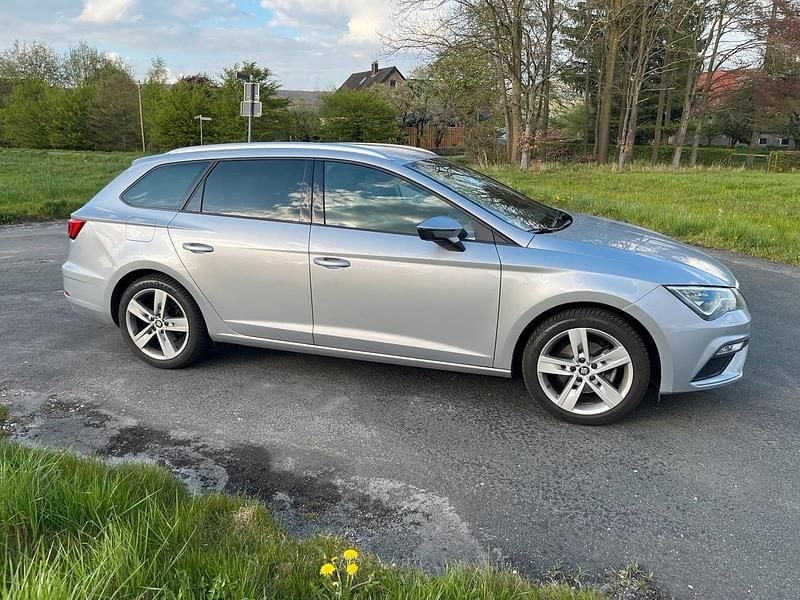 Second-hand Seat Leon ST FR 131 CP (96 kW) 2020 Argintiu Break