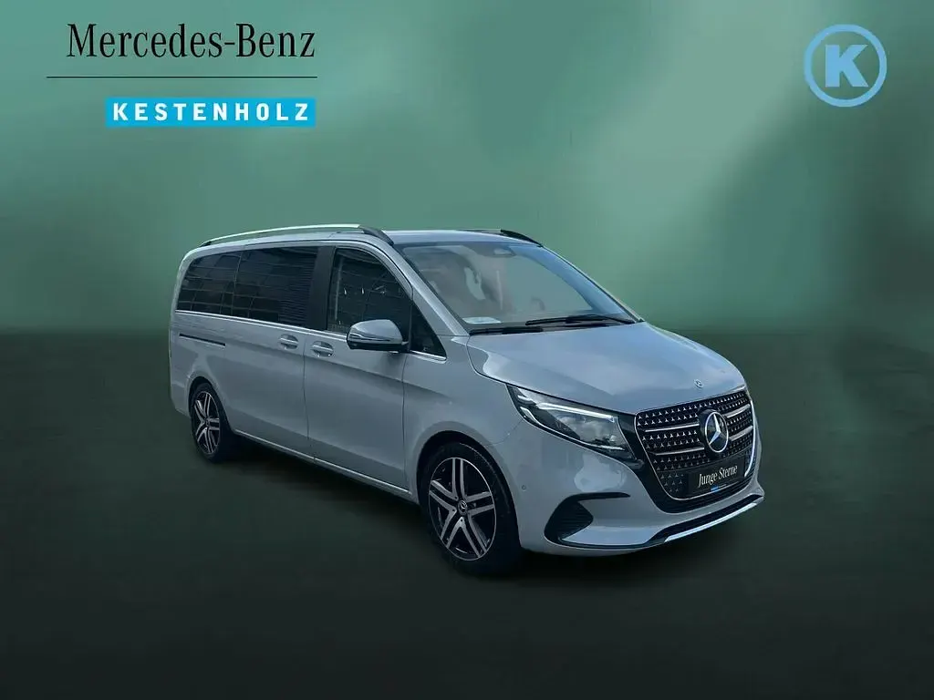 Gebraucht Mercedes V300 Avantgarde 237 PS (174 kW) 2025 Alpingrau Van / Kleinbus