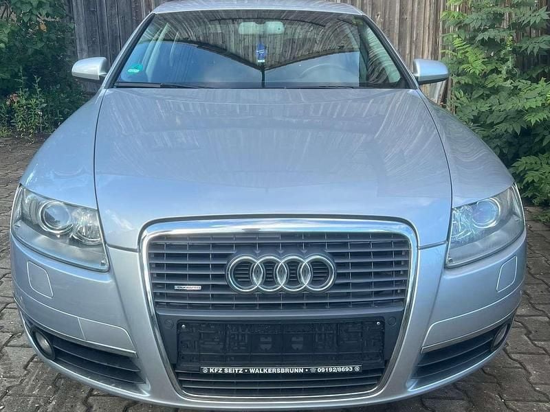 Silber Gebraucht 2007 Audi A6 Limousine | 3.900 € (Superpreis) - Bild 1/4