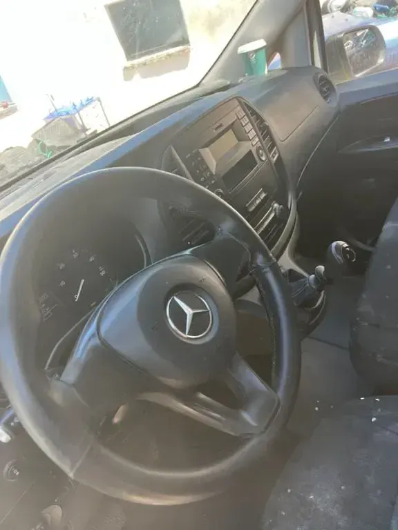 Gebraucht Mercedes Vito 114 PS (83 kW) 2015 Weiß Van
