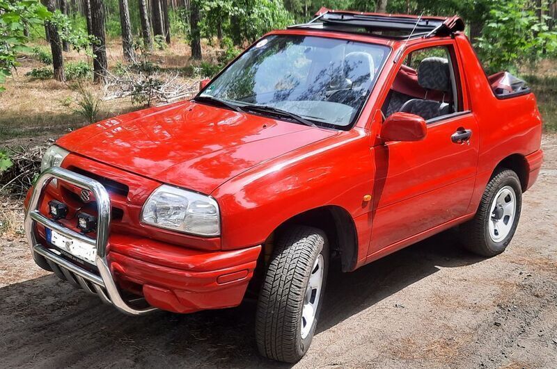 Rot Gebraucht 2000 Suzuki Grand Vitara SUV | 4.750 € (Guter Preis) - Bild 1/4