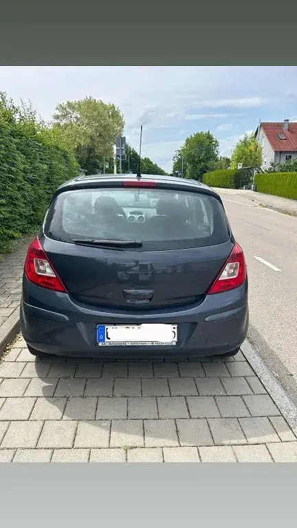 Używany Opel Corsa 80 KM (58 kW) 2010 Szary Hatchback