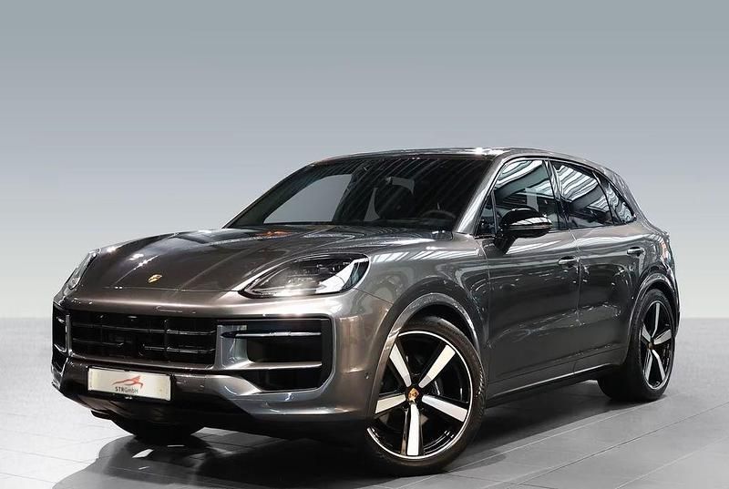 Gebraucht Porsche Cayenne 470 PS (345 kW) 2024 Grau SUV