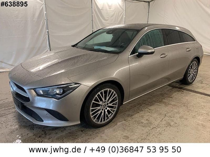 Silber Gebraucht 2020 Mercedes CLA200 Shooting Brake Progressive Kombi | 20.950 € (Fairer Preis) - Bild 1/4