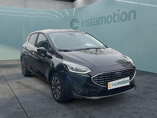 Schwarz Gebraucht 2022 Ford Fiesta Titanium X Kleinwagen | 20.340 € (Etwas zu teuer) - Bild 1/2