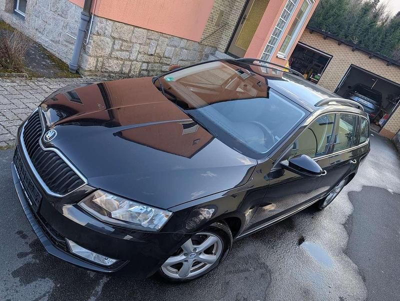Gebraucht Skoda Octavia Active 140 PS (102 kW) 2014 Schwarz Kleinwagen