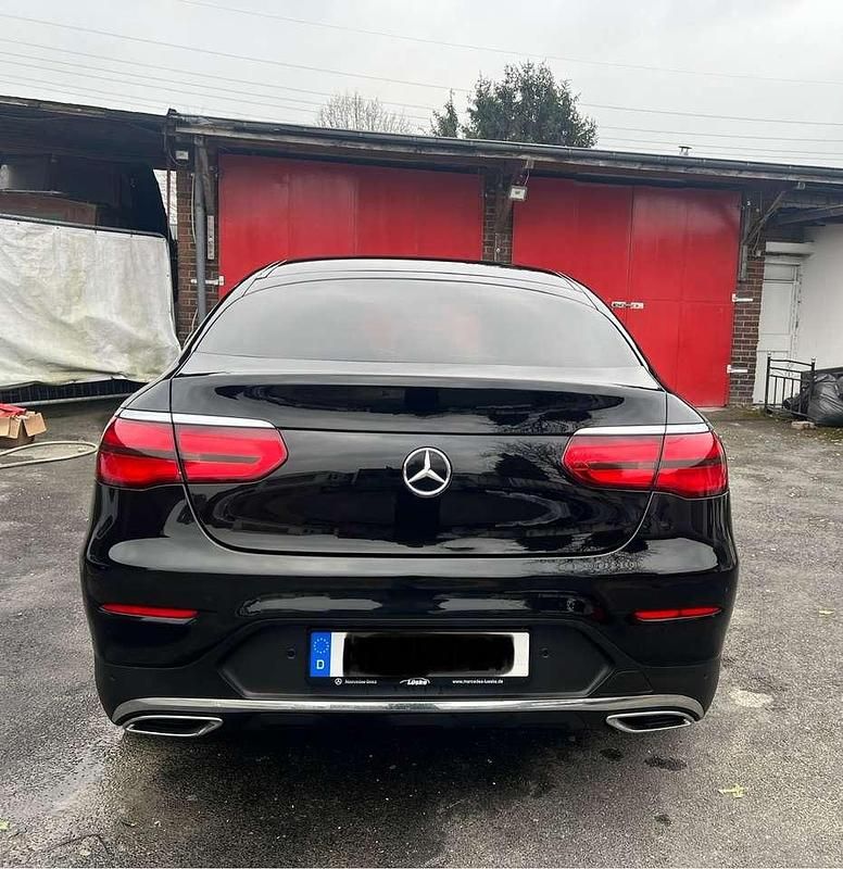 Gebraucht Mercedes GLC250 AMG line 204 PS (150 kW) 2016 Coupé