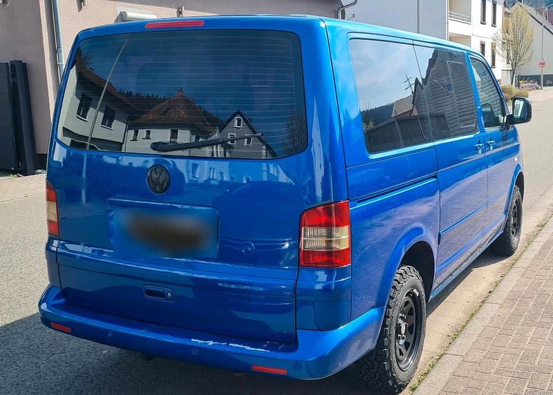 Gebraucht VW Multivan Highline 131 PS (96 kW) 2006 Blau Van / Kleinbus