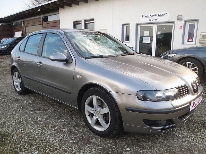 Gebraucht Seat Leon Sport 131 PS (96 kW) 2004 Gold Kleinwagen