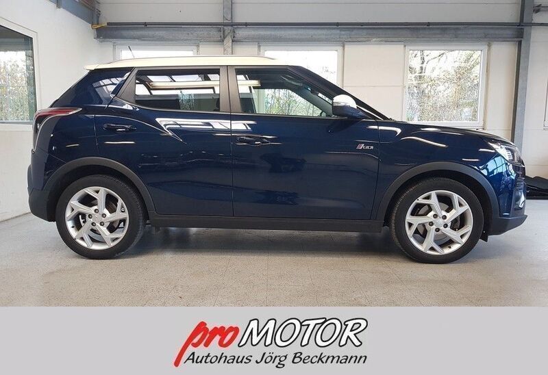 Gebraucht SsangYong Tivoli 163 PS (119 kW) 2021 Blau SUV