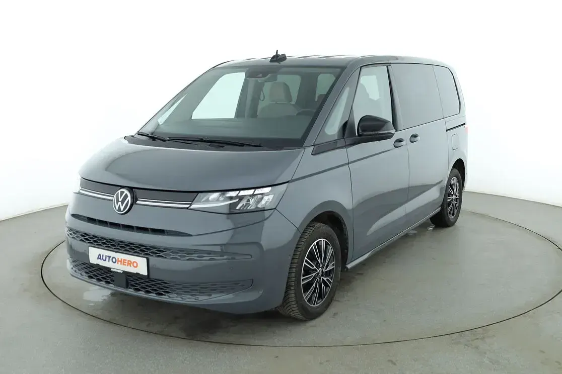 Używany VW T7 Life 150 KM (110 kW) 2024 Van
