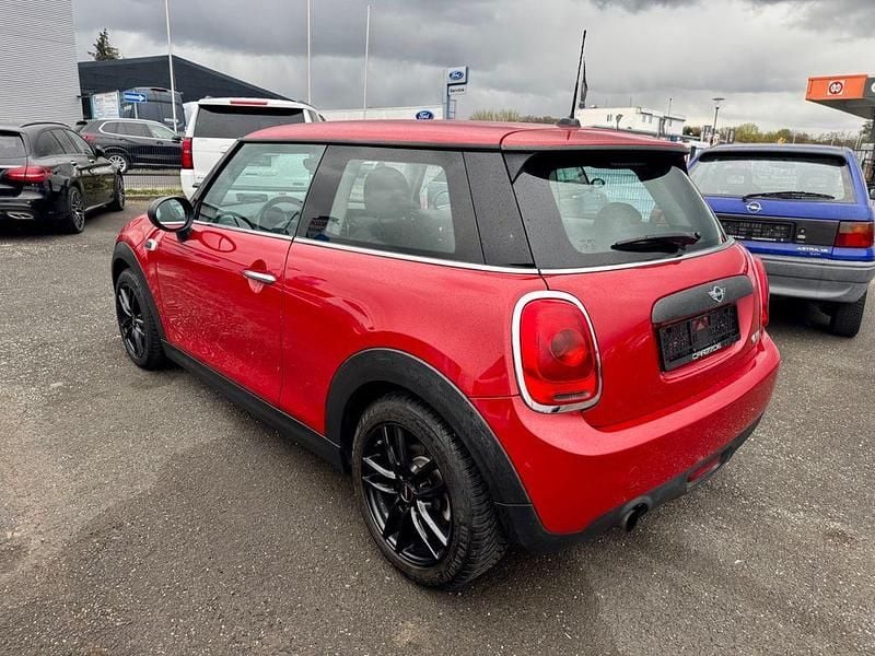 Second-hand Mini ONE 75 CP (55 kW) 2015 Roșu Hatchback