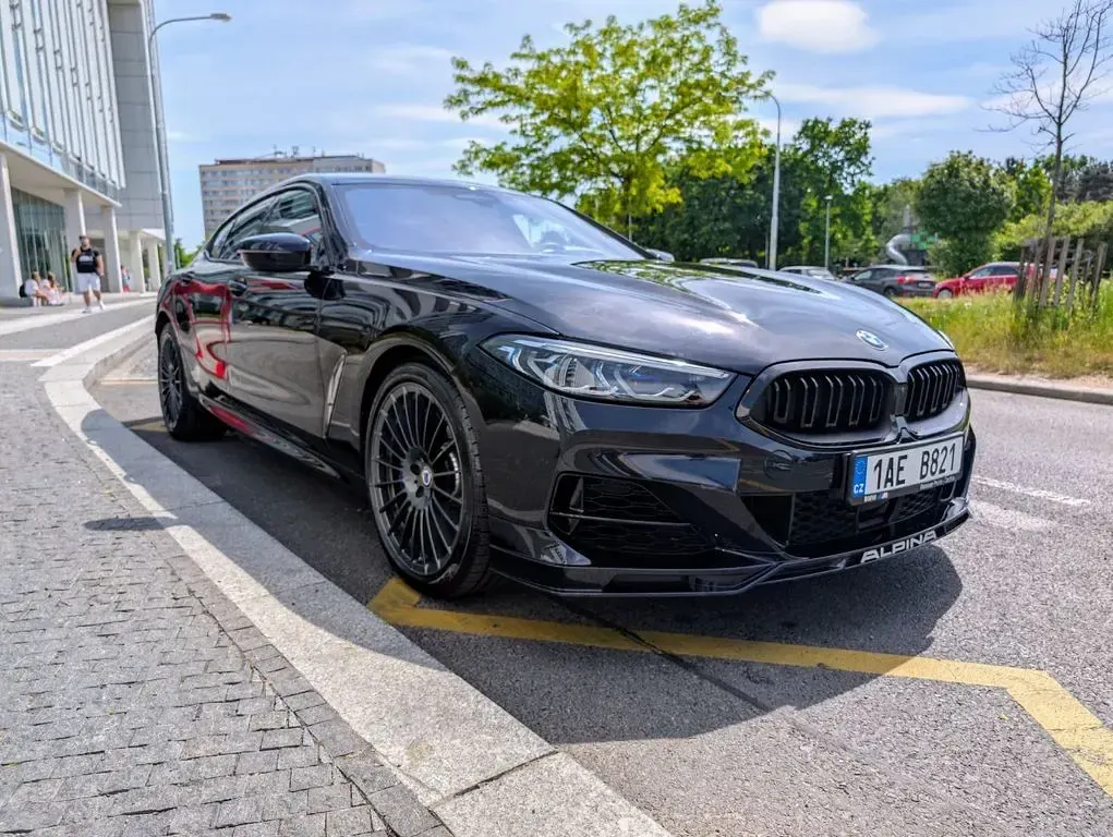 Gebraucht Alpina B8 621 PS (456 kW) 2022 Blau Coupé