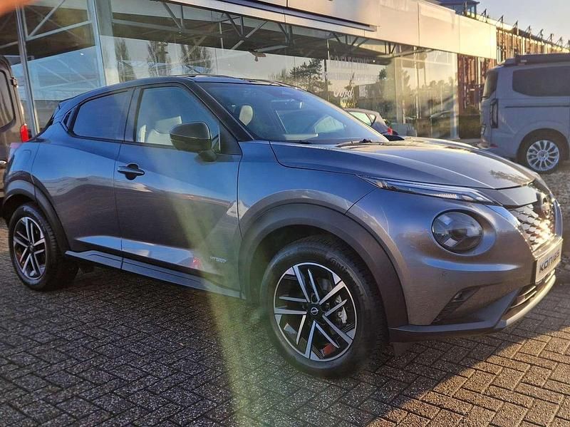 Gebraucht Nissan Juke N-Connecta 94 PS (69 kW) 2024 Dark grey/black SUV