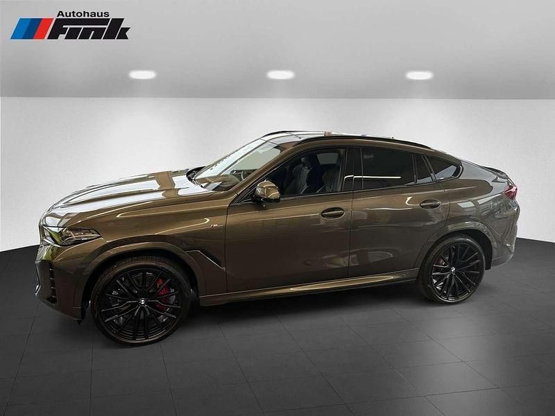 Gebraucht BMW X6 M Sport 352 PS (258 kW) 2024 Manhattan metallic SUV