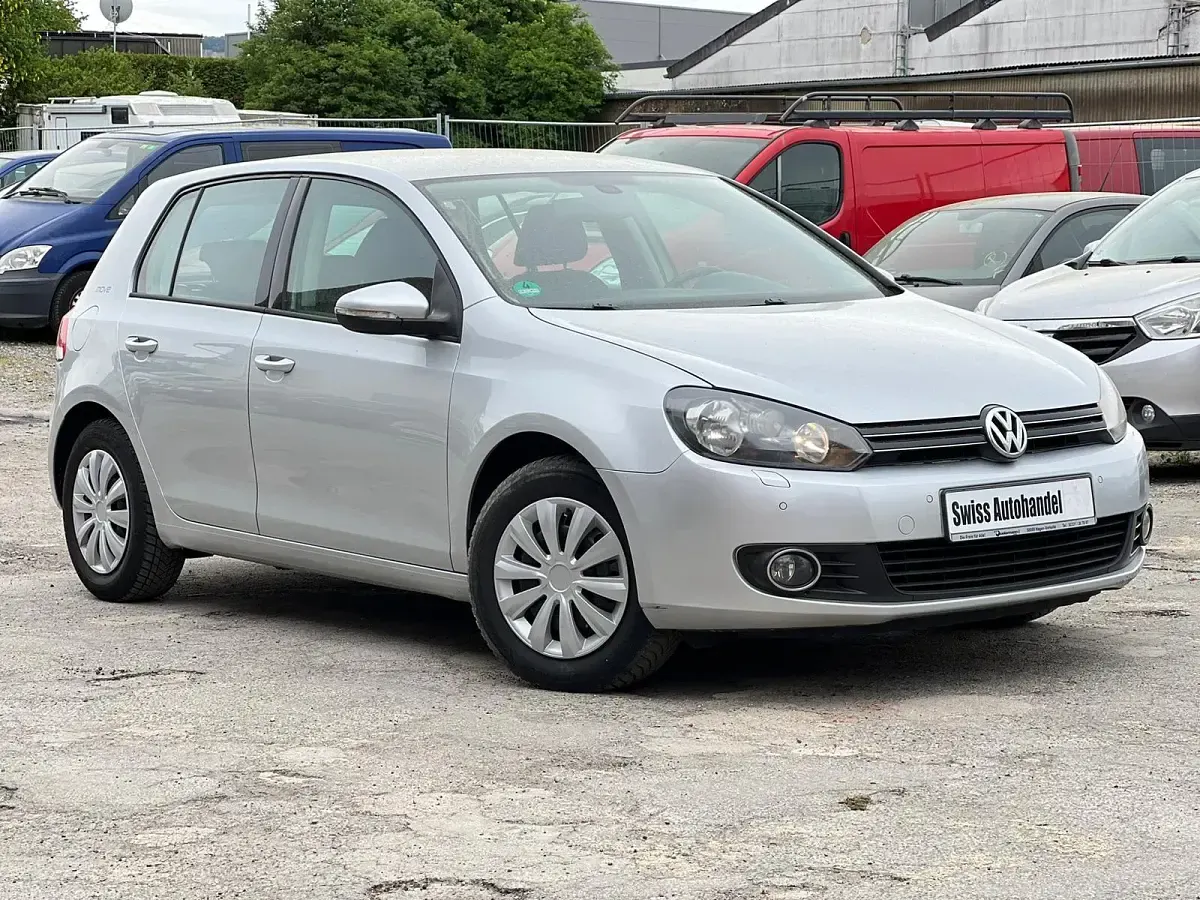Gebraucht VW Golf VII Move 80 PS (58 kW) 2012 Grau Limousine