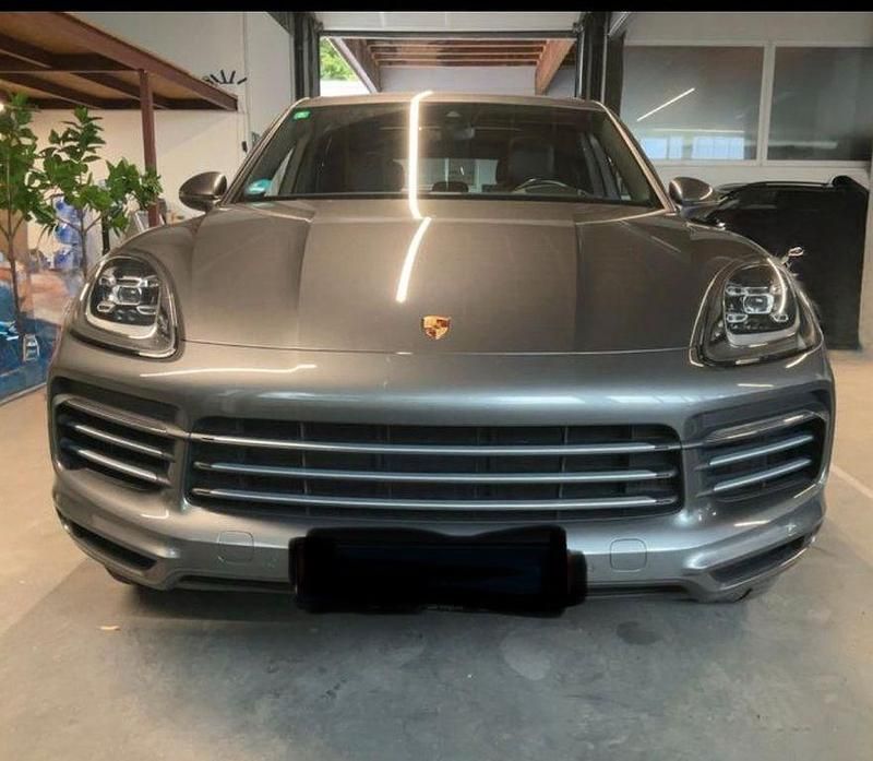 Gebraucht Porsche Cayenne 340 PS (250 kW) 2019 Quarzitgrau SUV