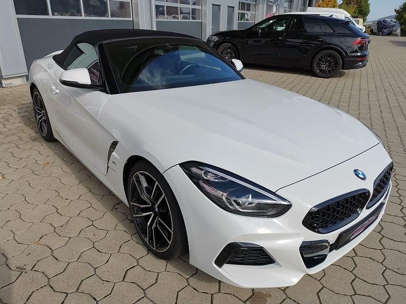 Weiß Gebraucht 2022 BMW Z4 M Sport Cabrio | 35.699 € (Fairer Preis) - Bild 1/4