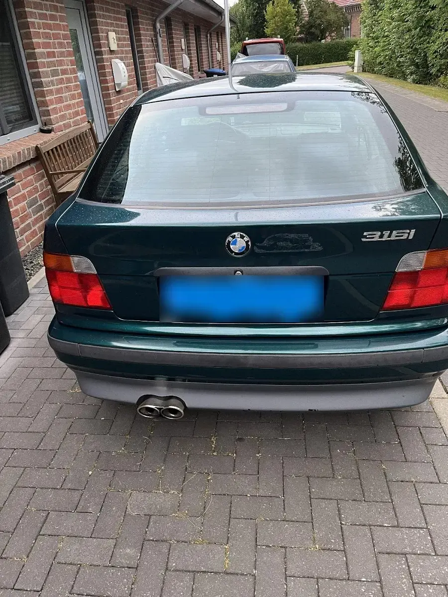 Gebraucht BMW 316 102 PS (75 kW) 1996 Grün Coupé