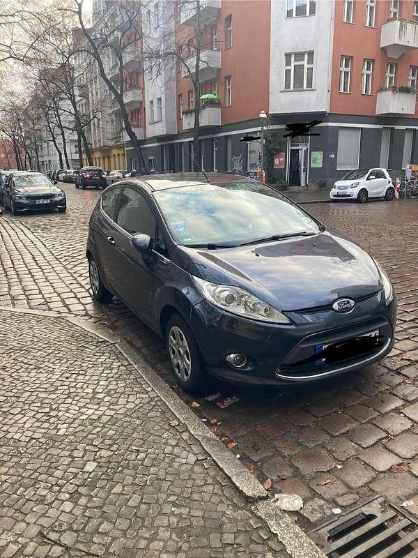 Gebraucht Ford Fiesta 82 PS (60 kW) 2009 Kleinwagen