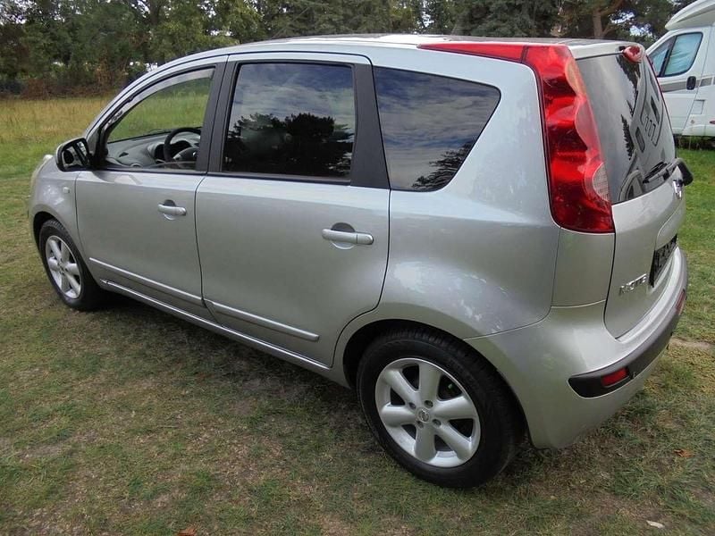 Gebraucht Nissan Note Tekna 110 PS (80 kW) 2006 Grau Kleinwagen