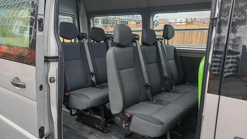 Silber Gebraucht 2018 Opel Movano Van | 10.999 € (Etwas zu teuer) - Bild 1/4