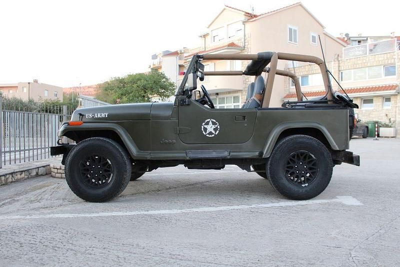 Gebraucht Jeep Wrangler 179 PS (131 kW) 1995 Grün SUV