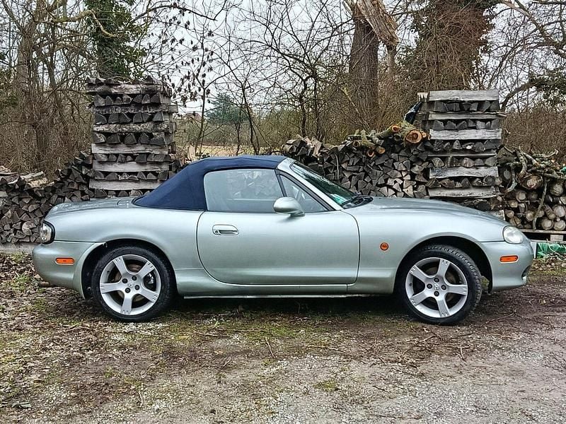 Gebraucht Mazda MX5 110 PS (80 kW) 2003 Silber Cabrio
