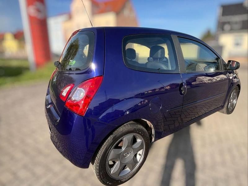 Gebraucht Renault Twingo Initiale Paris 75 PS (55 kW) 2014 Blau Kleinwagen