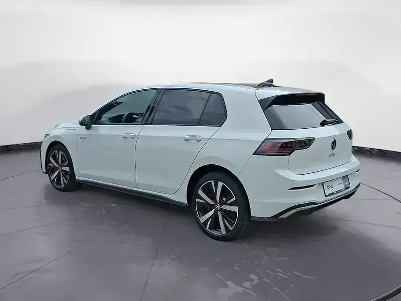 Gebraucht VW Golf VIII GTE 272 PS (200 kW) 2025 Weiß Limousine