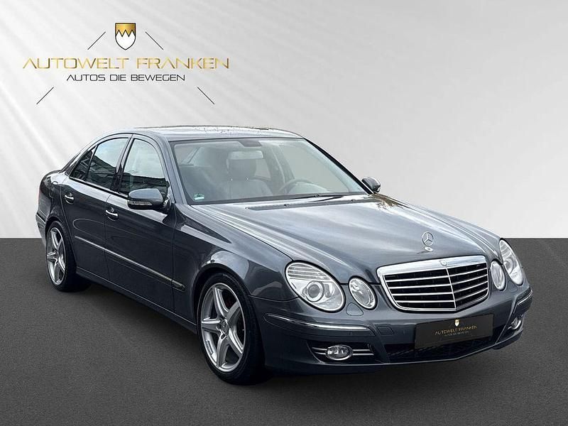 Grau Gebraucht 2006 Mercedes E350 Avantgarde Limousine | 8.890 € (Fairer Preis) - Bild 1/4