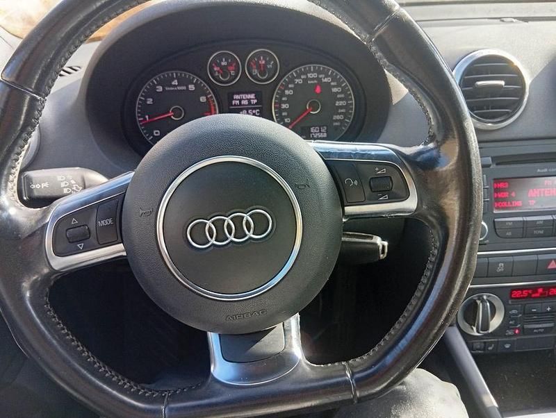 Gebraucht Audi A3 Cabriolet Ambition 160 PS (117 kW) 2012 Schwarz Cabrio