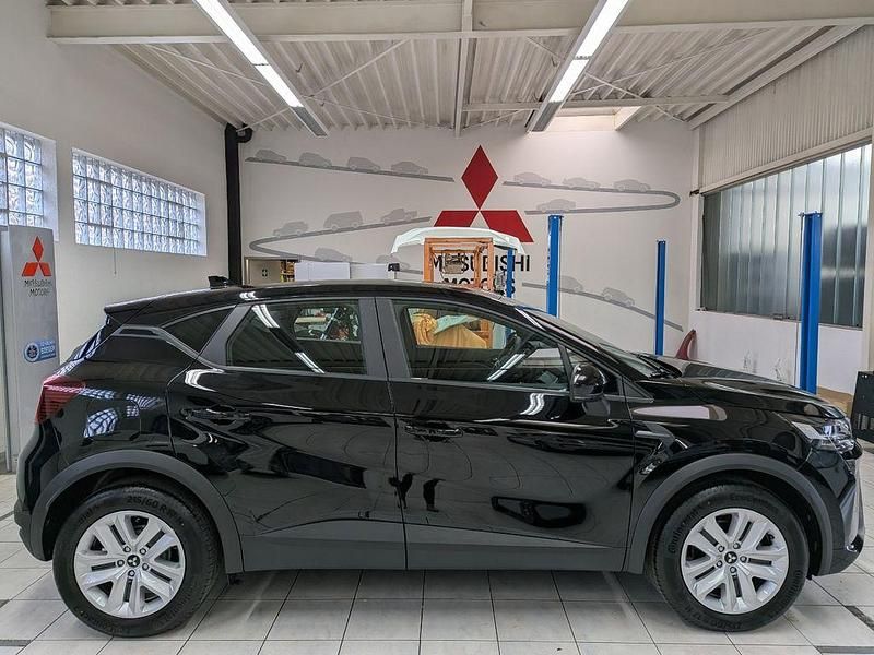 Neu Mitsubishi ASX Basis 91 PS (66 kW) 2025 Schwarz SUV