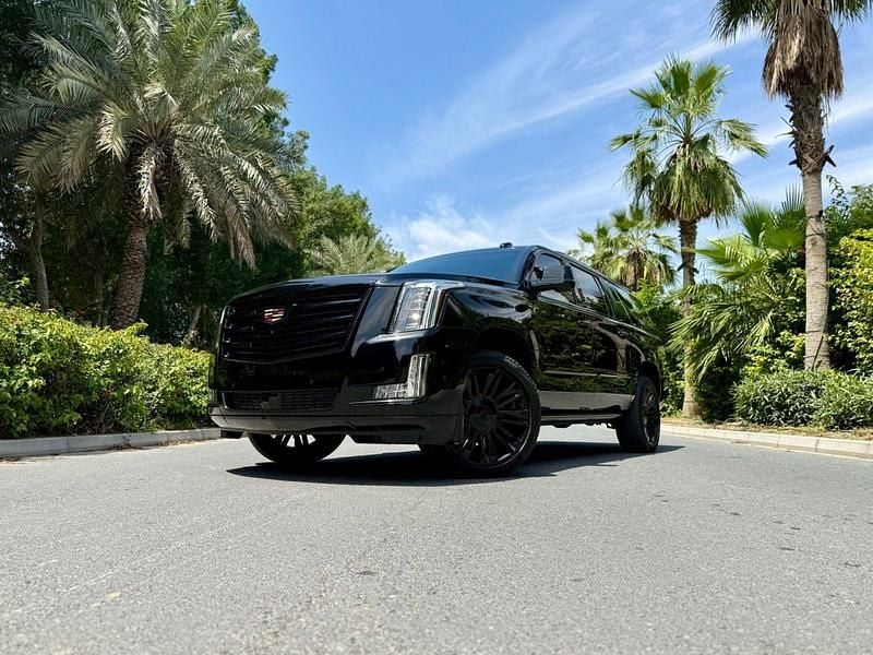 Gebraucht Cadillac Escalade 426 PS (313 kW) 2018 Schwarz SUV