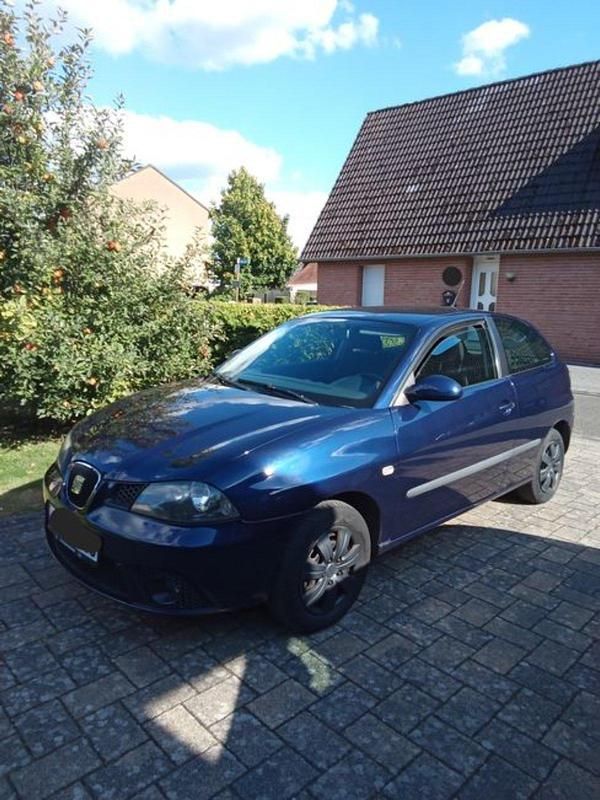 Gebraucht Seat Ibiza Comfort 70 PS (51 kW) 2008 Blau Kleinwagen